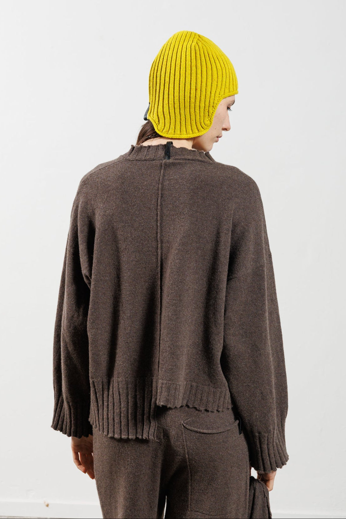 Serienumerica - sweater - cashmere - recycled cashmere - asymmetric - Taupe