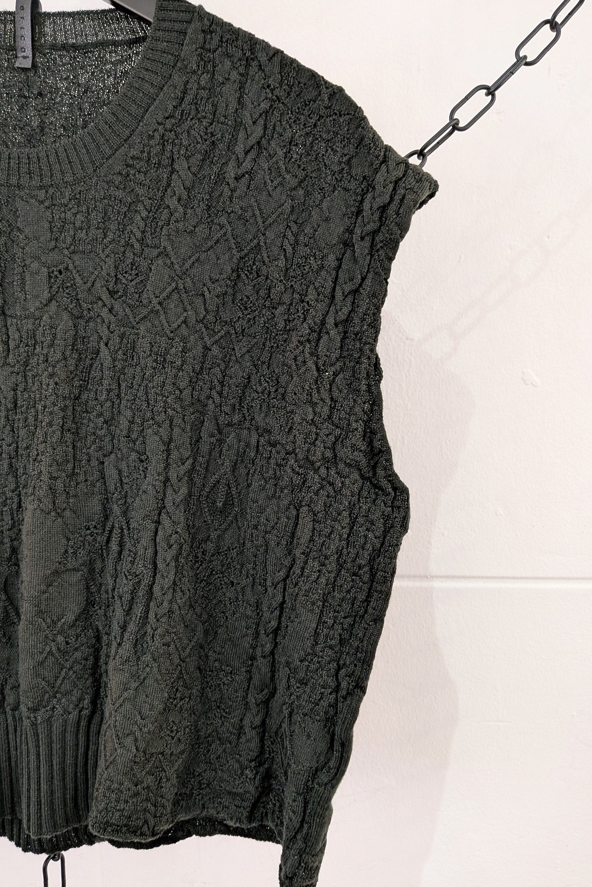 Serienumerica Grivola Knit top vest - Dark forest green - Extra Fine Merino Wool