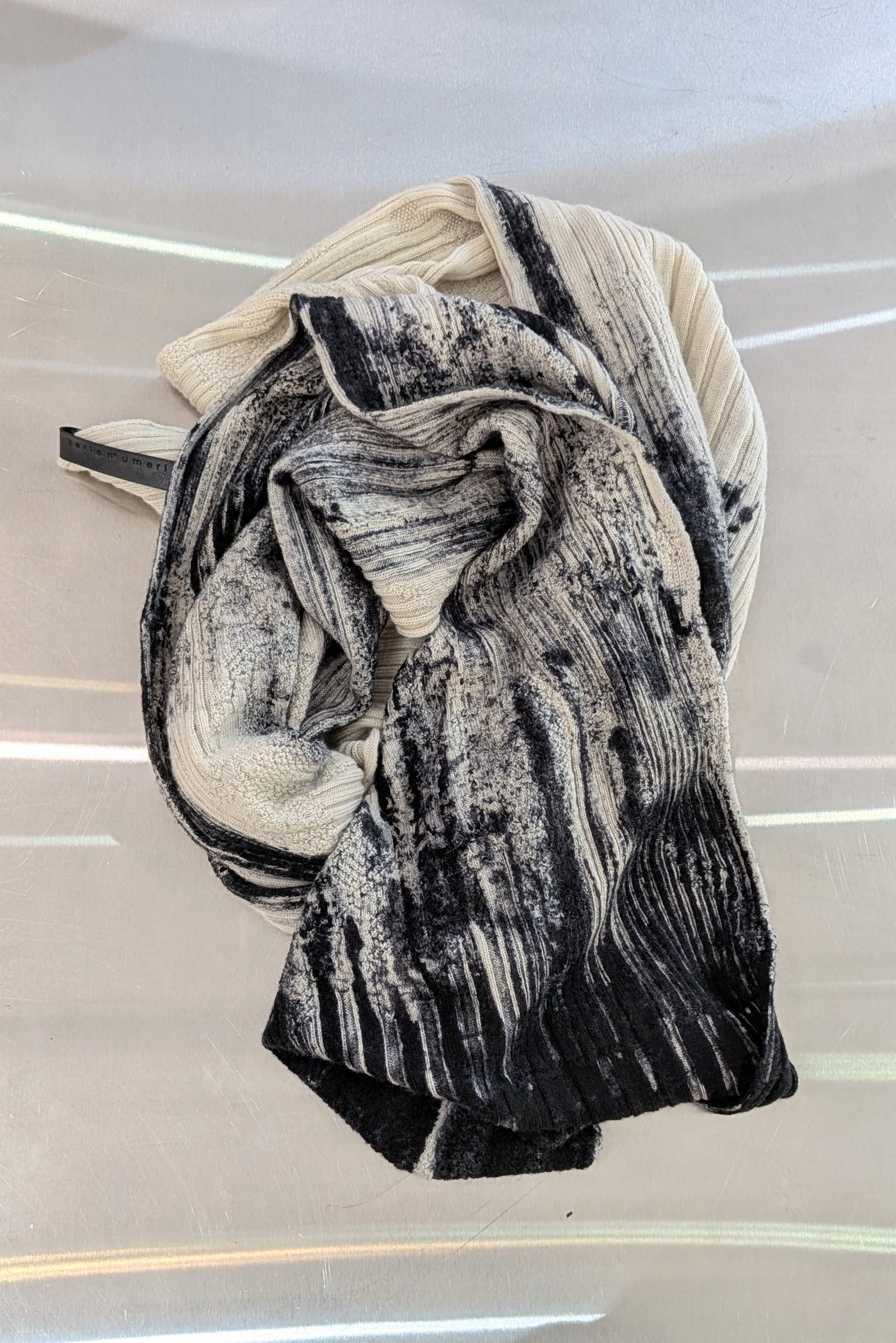 SERIENUMERICA HAND PAINTED SCARF