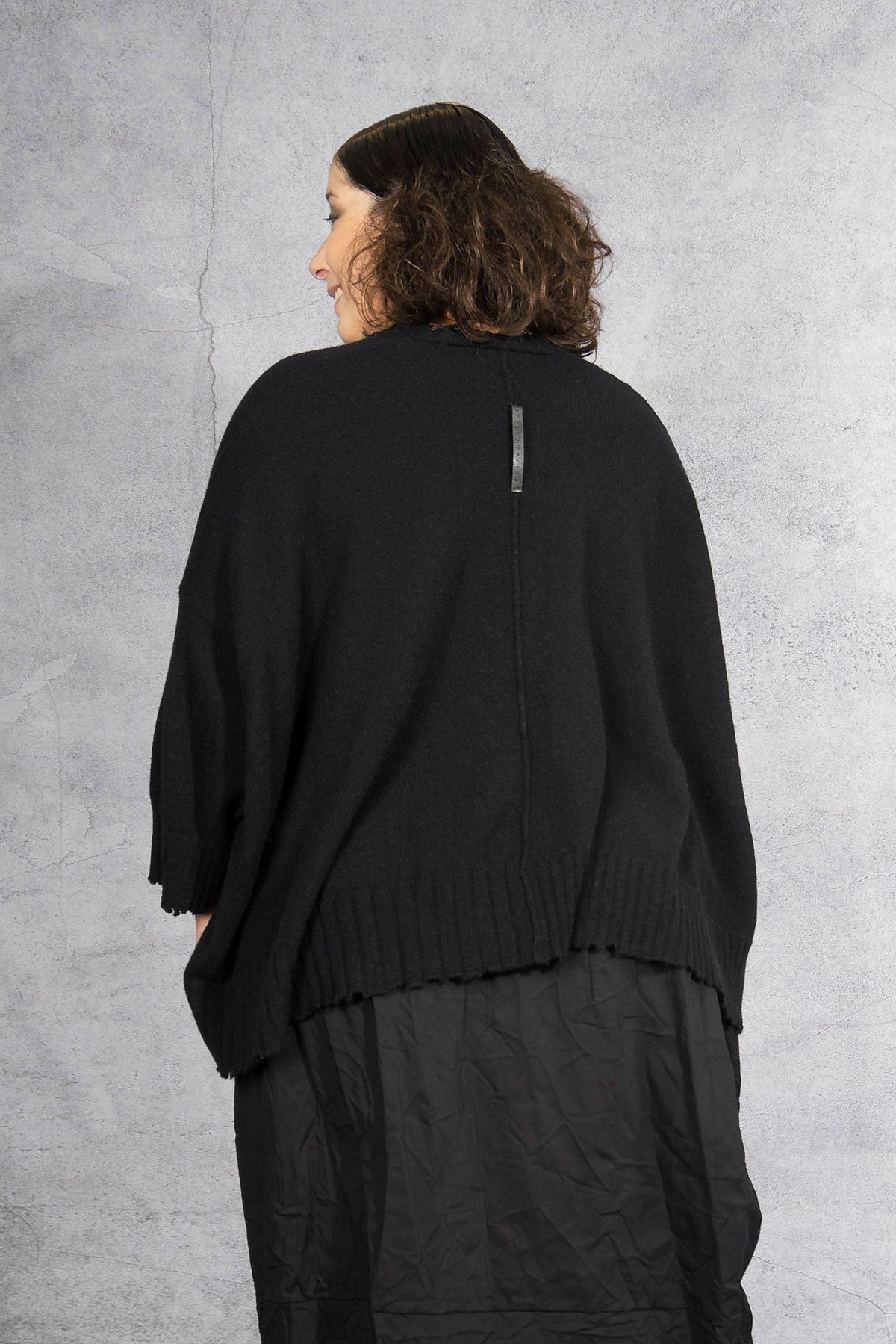 Serienumerica cardigan - oversized - recycled cashmere - taupe brown - one size