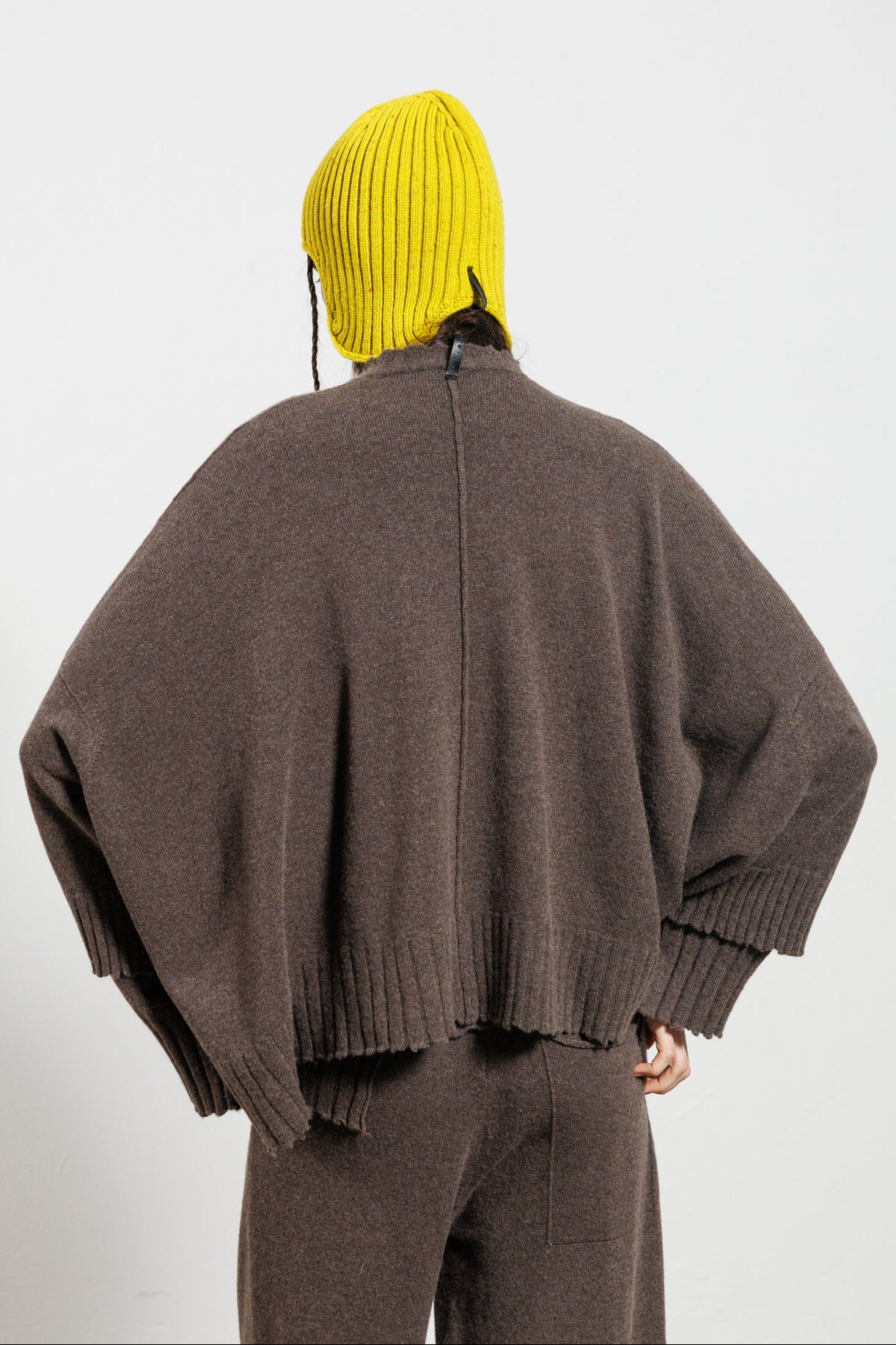 Serienumerica cardigan - oversized - recycled cashmere - taupe brown - one size