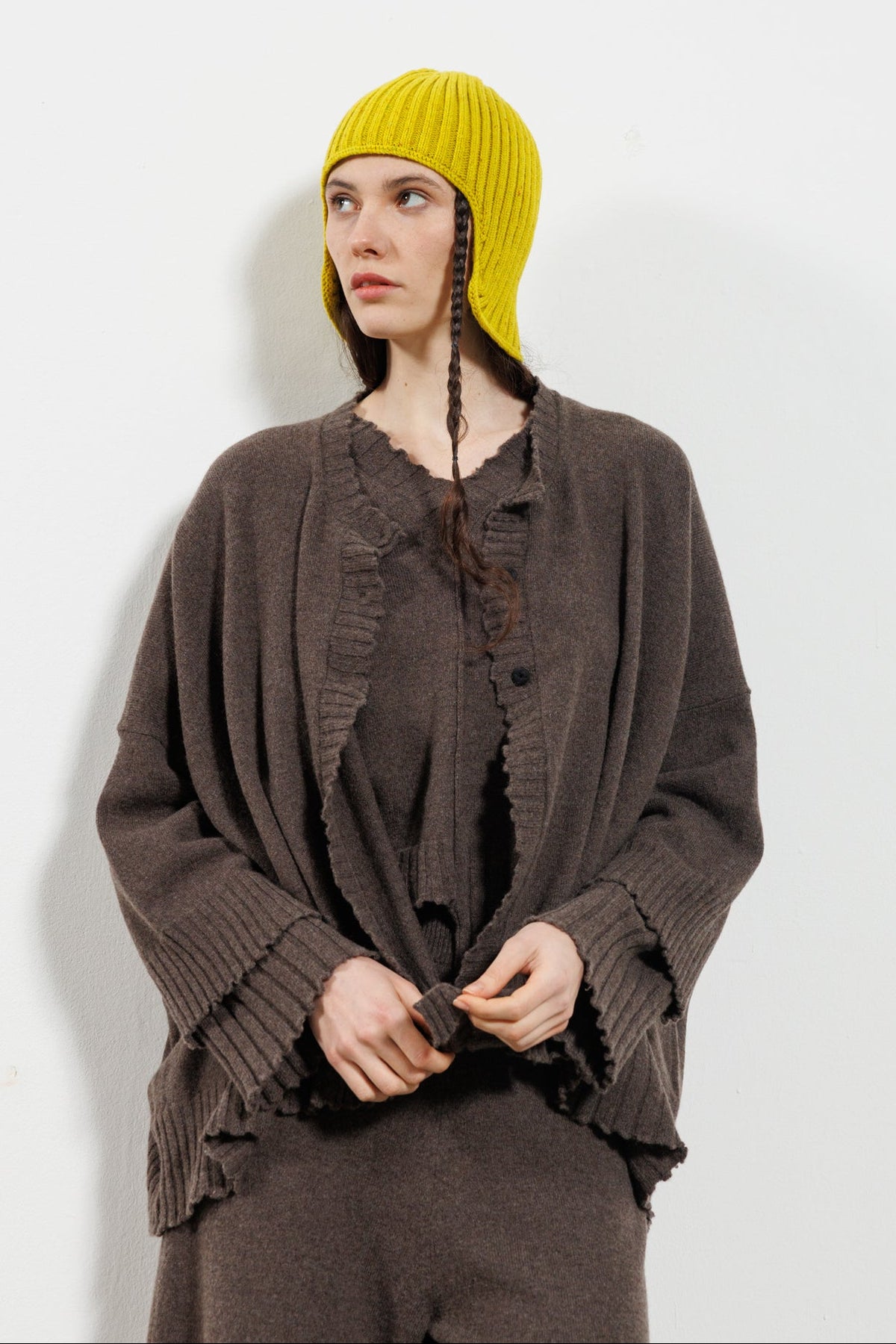 Serienumerica cardigan - oversized - recycled cashmere - taupe brown - one size
