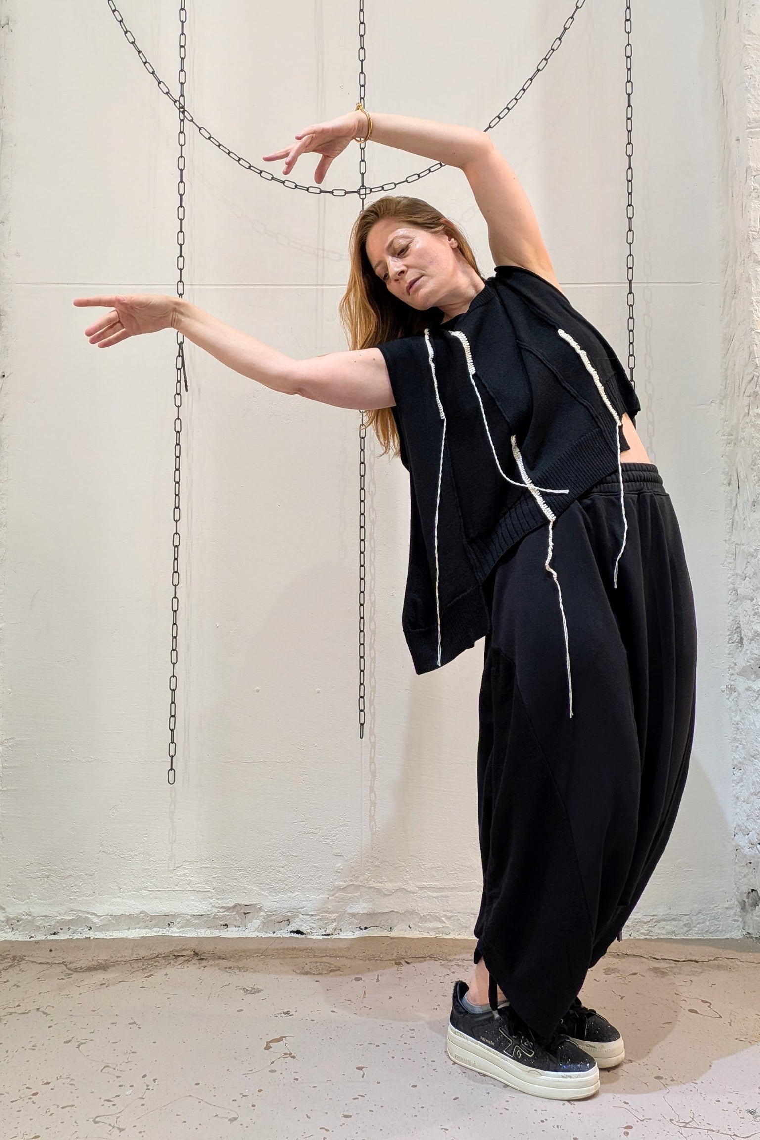 Serienumerica vest - knit - crochet - braids
