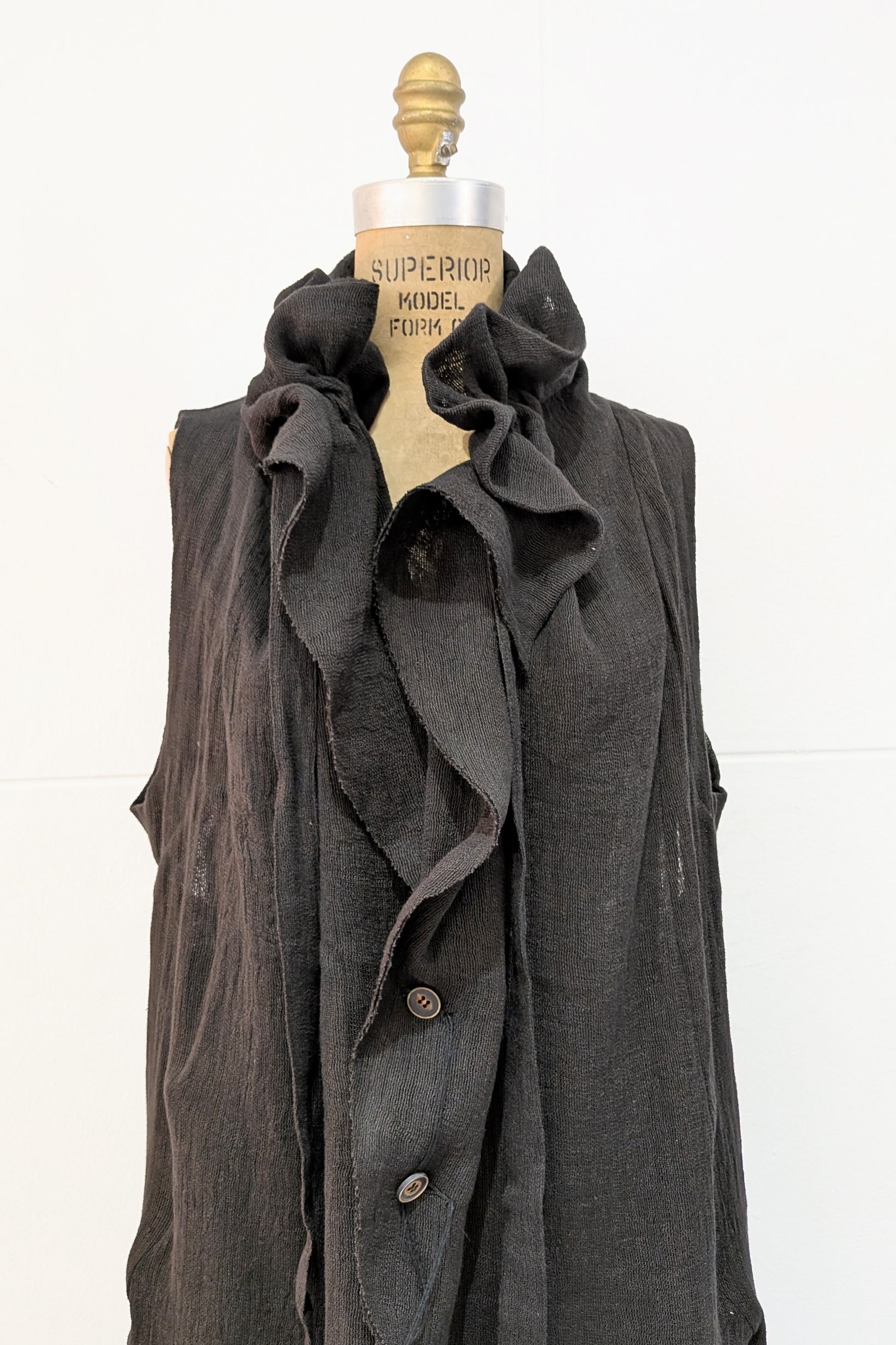 Shinyaseki Raw Linen Vest Black - Made in Japan