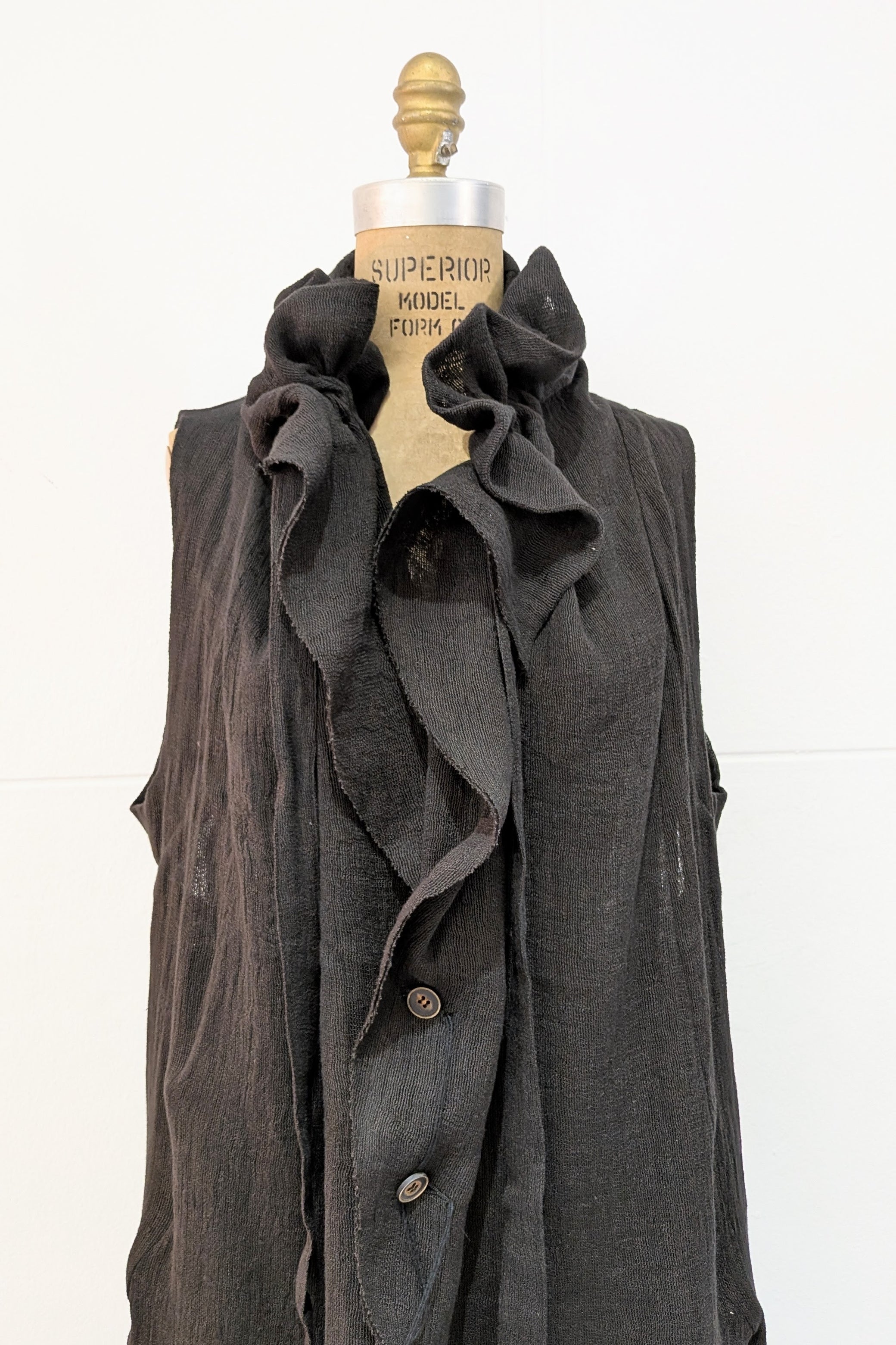 Shinyaseki Raw Linen Vest Black - Made in Japan