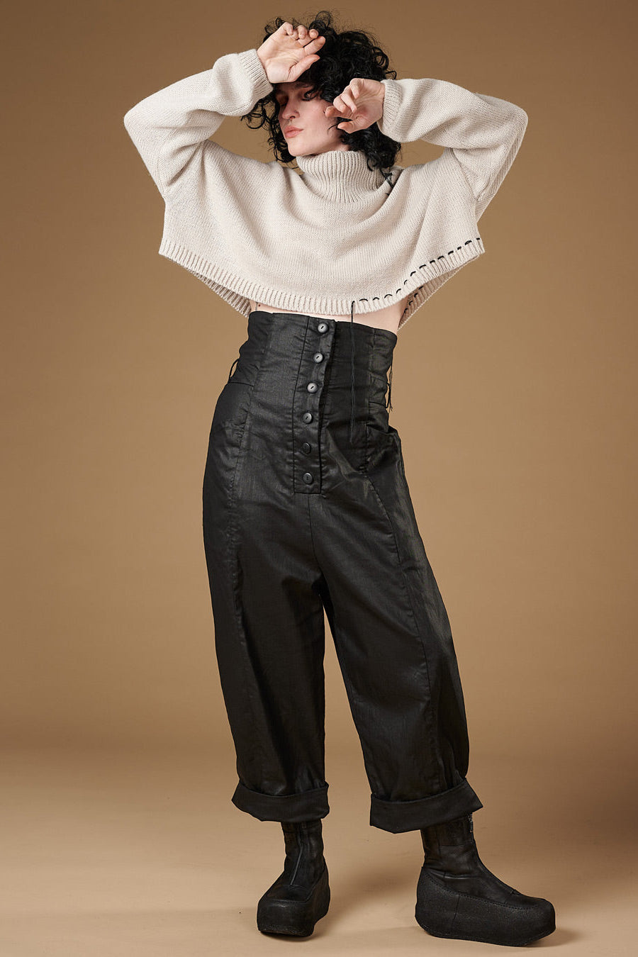 Studio-b3-pants-high waist - black - coated cotton
