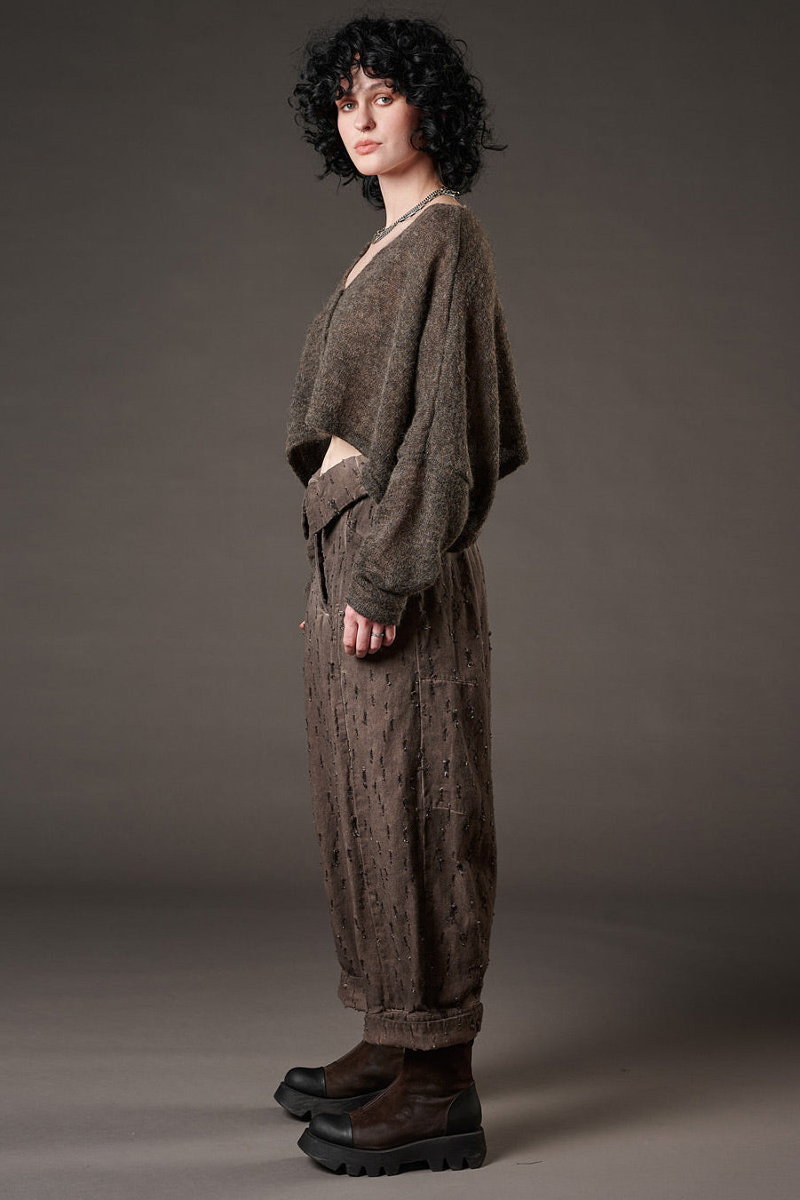 Studio B3 - High waist pants - buttons front - brown - Distressed