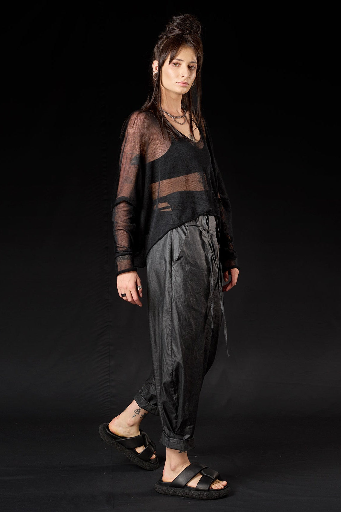 Studio B3 - Pants trousers - Coated linen, leather look, avant-garde, black