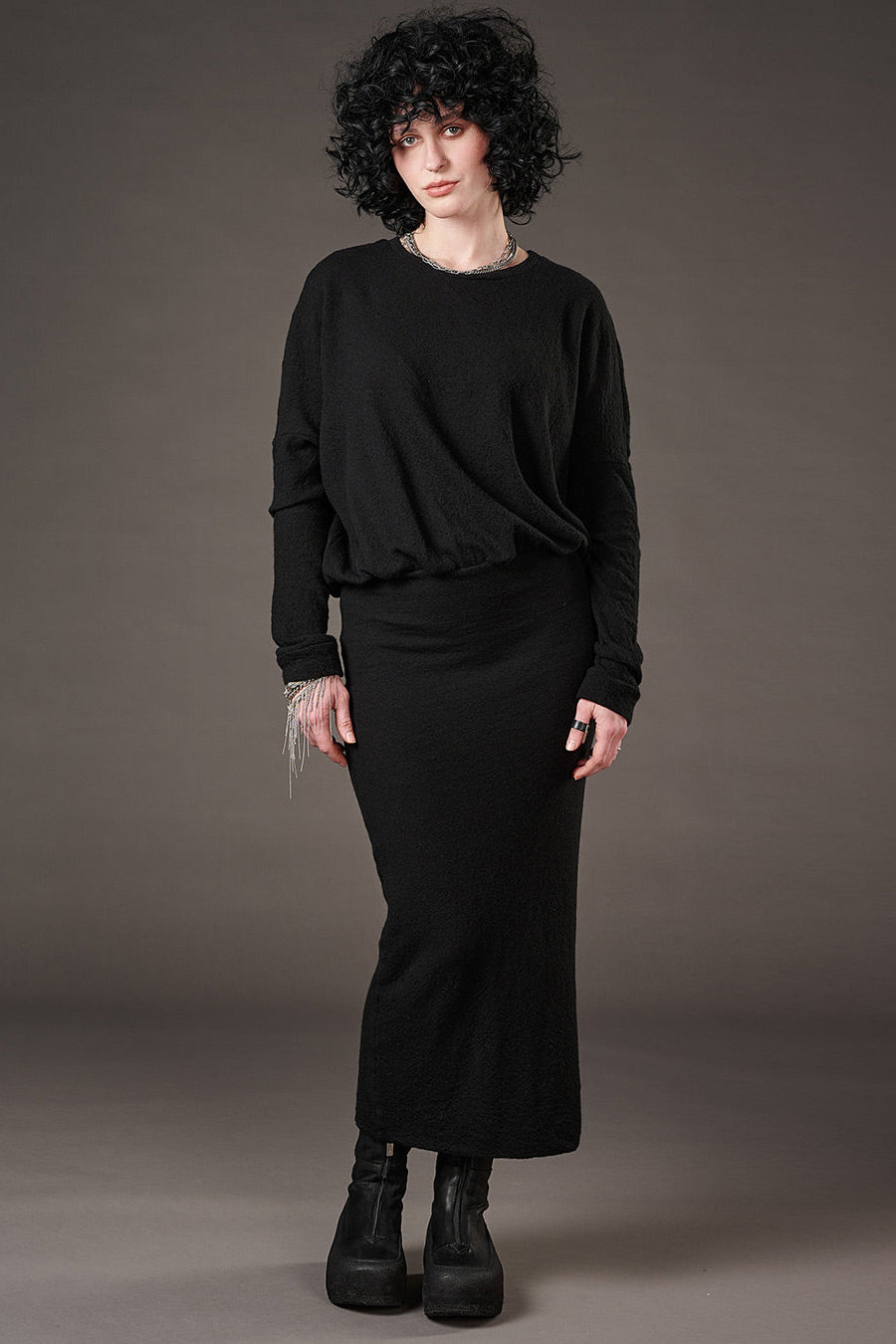 Studio B3 - dress - Maxi Midi - Fitted Bottom - Relaxed Top - Black