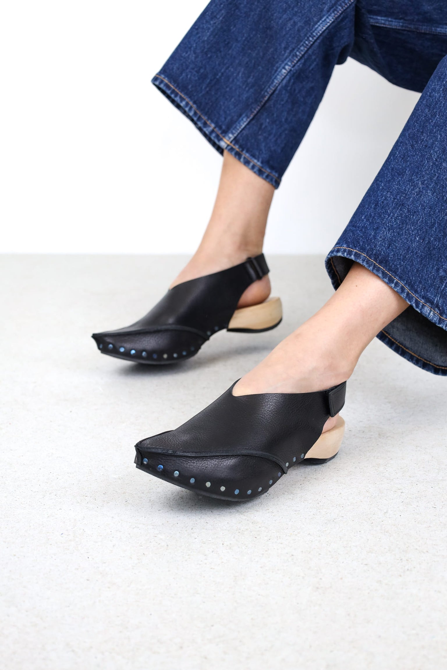 Trippen_-_Clog_-_Wood_platform_-_Taifun