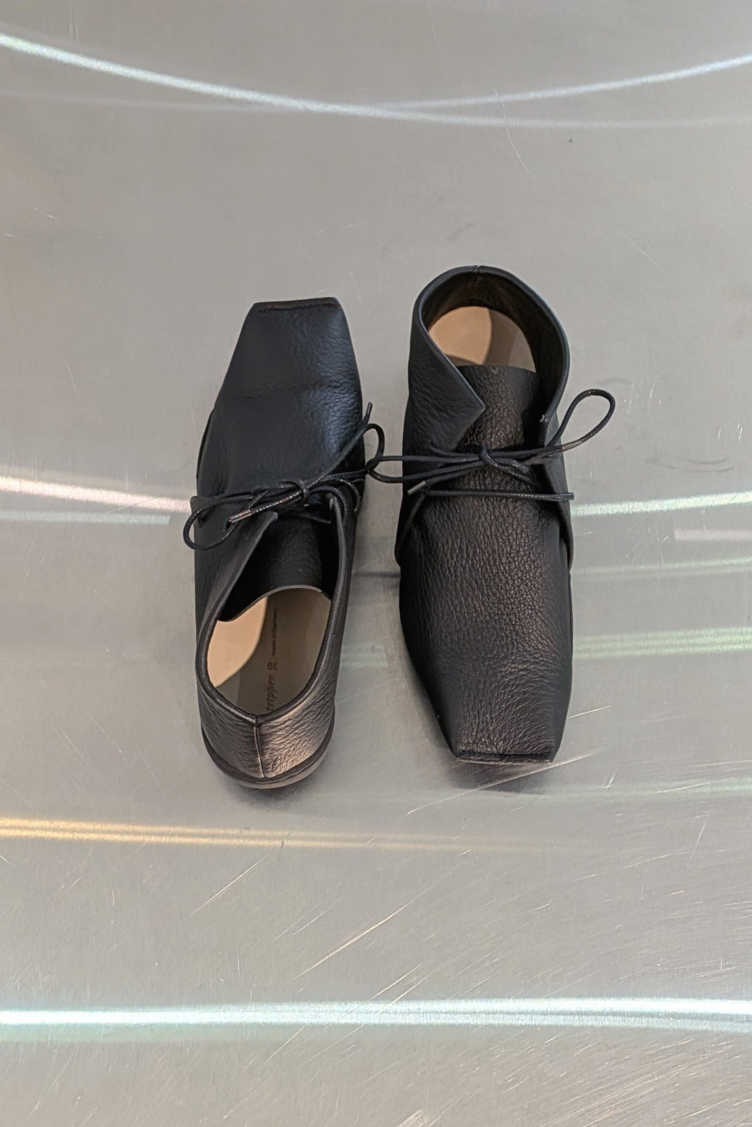 Trippen Contra shoes - Lace up - Square toe - Flat - Black leather