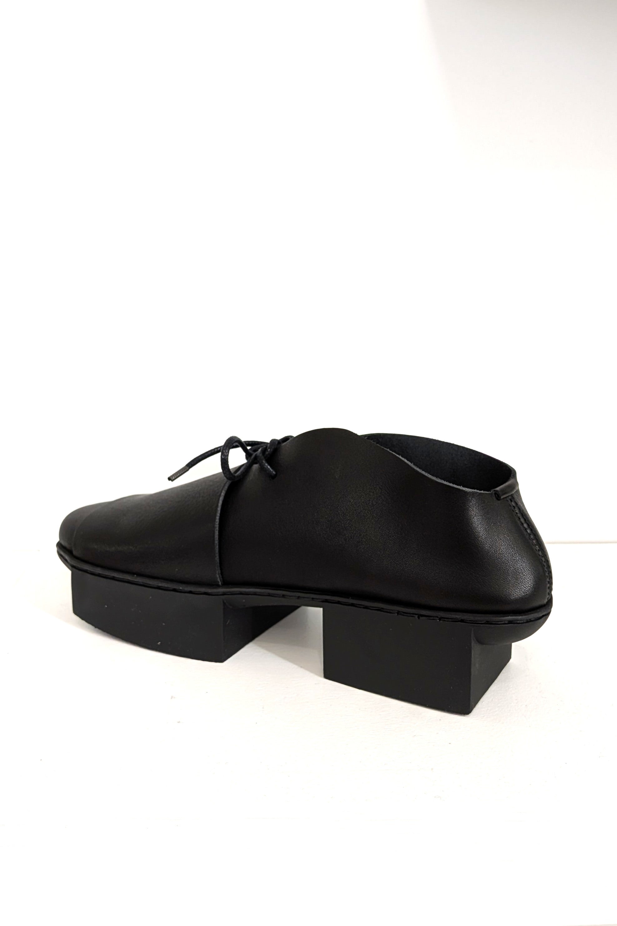 Trippen Deck shoes split sole platform laces black leather - sophisticated Derby shoes
