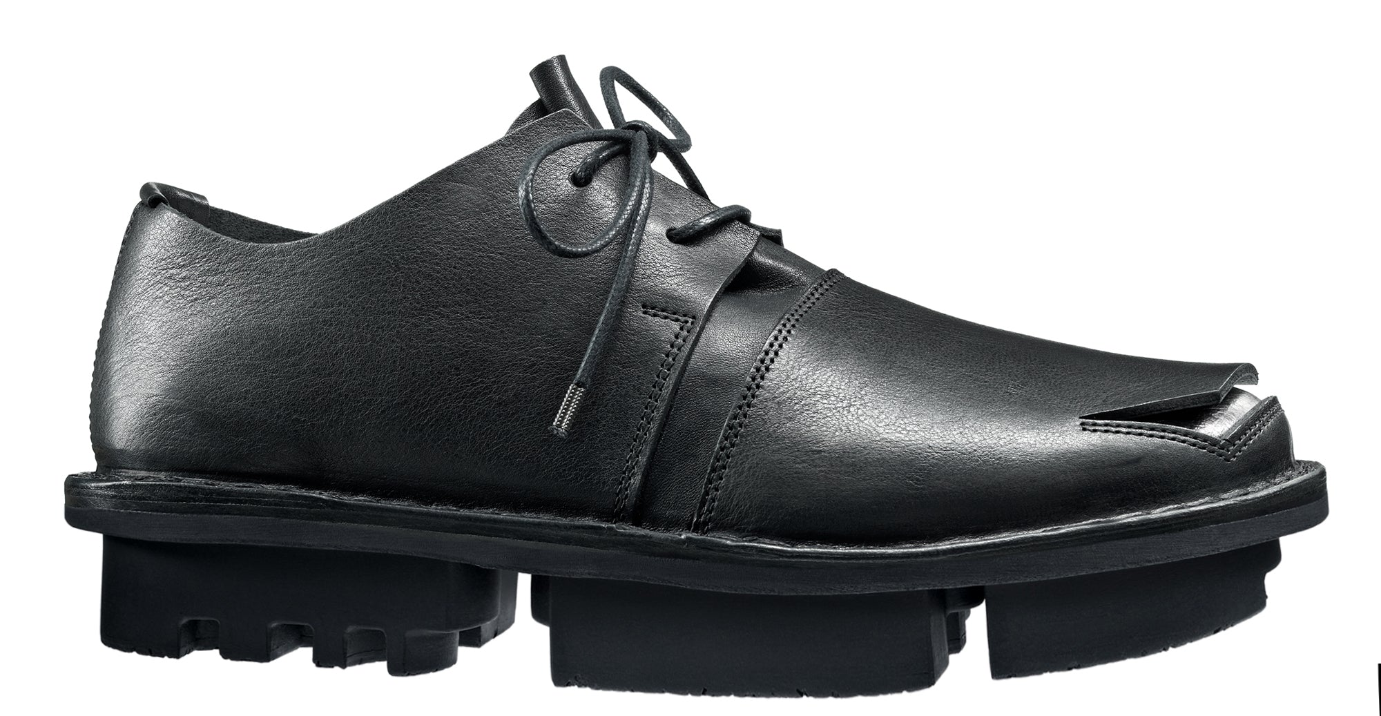 Trippen Dissect flat women Derby shoes black leather with a metallic Steel peep, perfect construction supreme comfort