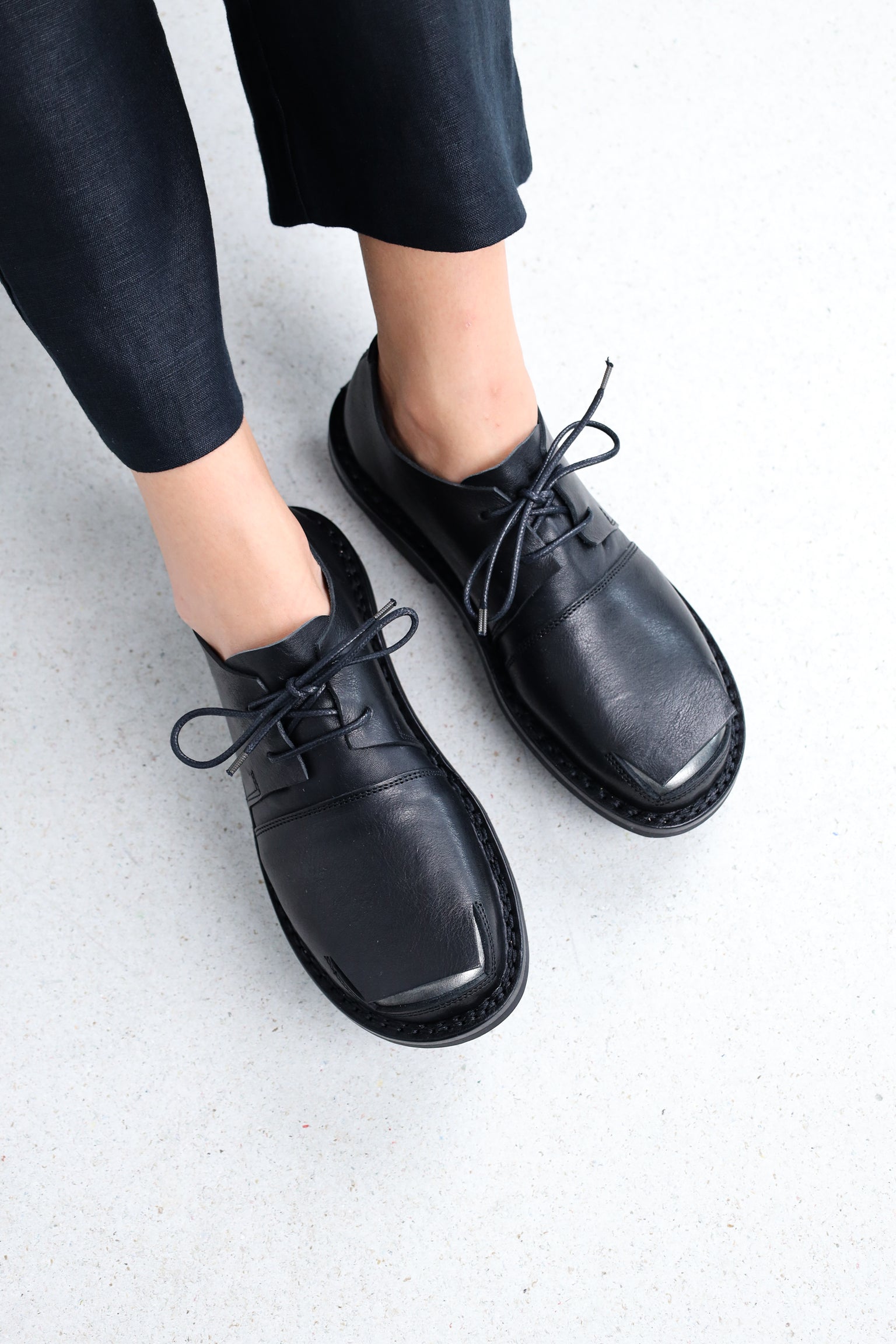 Trippen Dissect flat women Derby shoes black leather with a metallic Steel peep, perfect construction supreme comfort