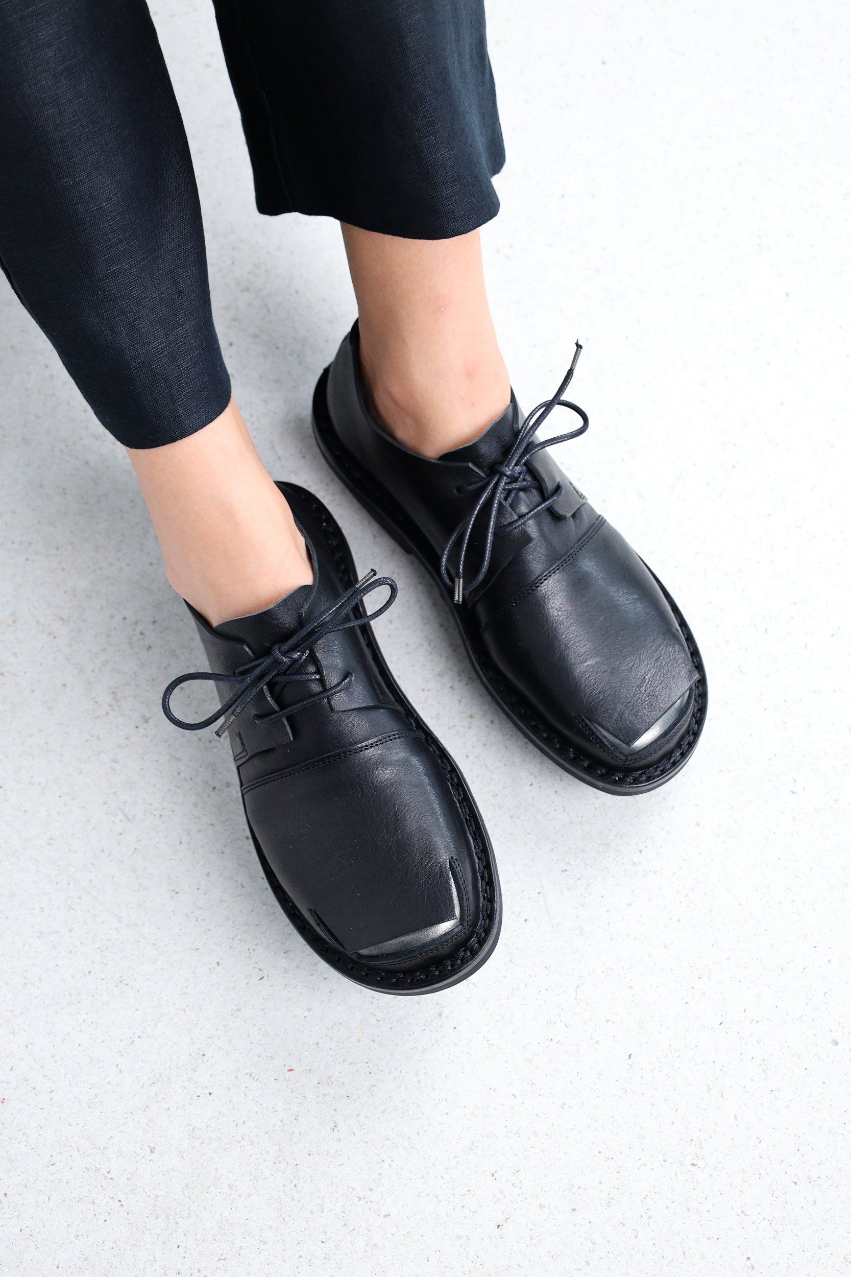 Trippen Dissect flat women Derby shoes black leather with a metallic Steel peep, perfect construction supreme comfort 