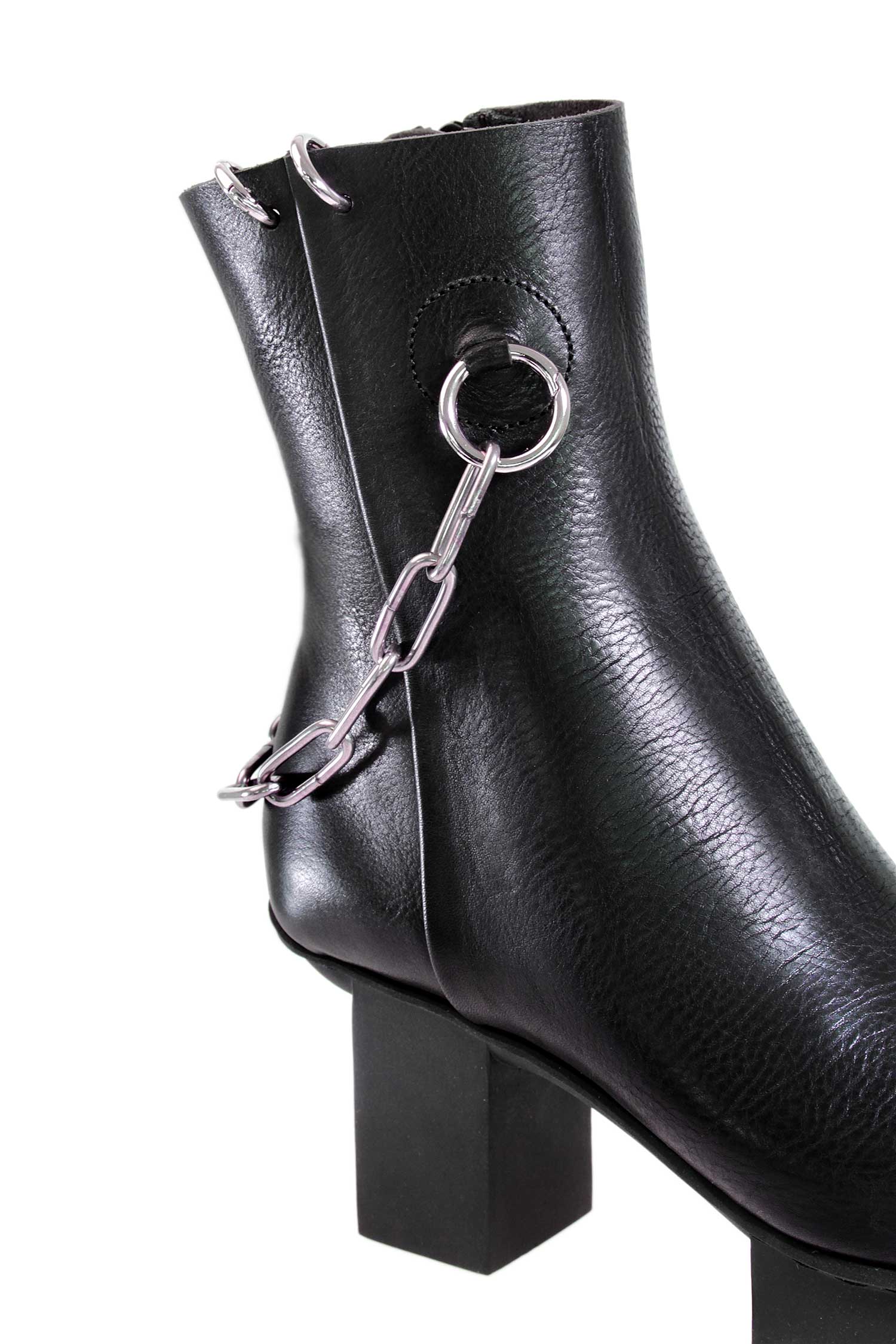 Fecal Matter x Trippen Collaboration Hard Core black leather platform booties with chains, Avant-Garde style