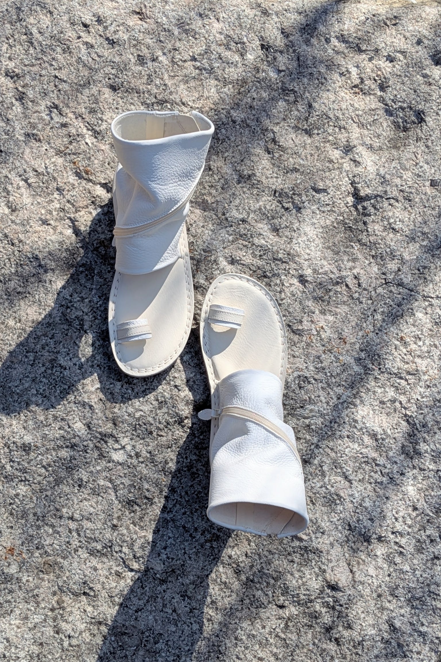 Trippen Sandals - Elevate - Thong - Flat- Off White