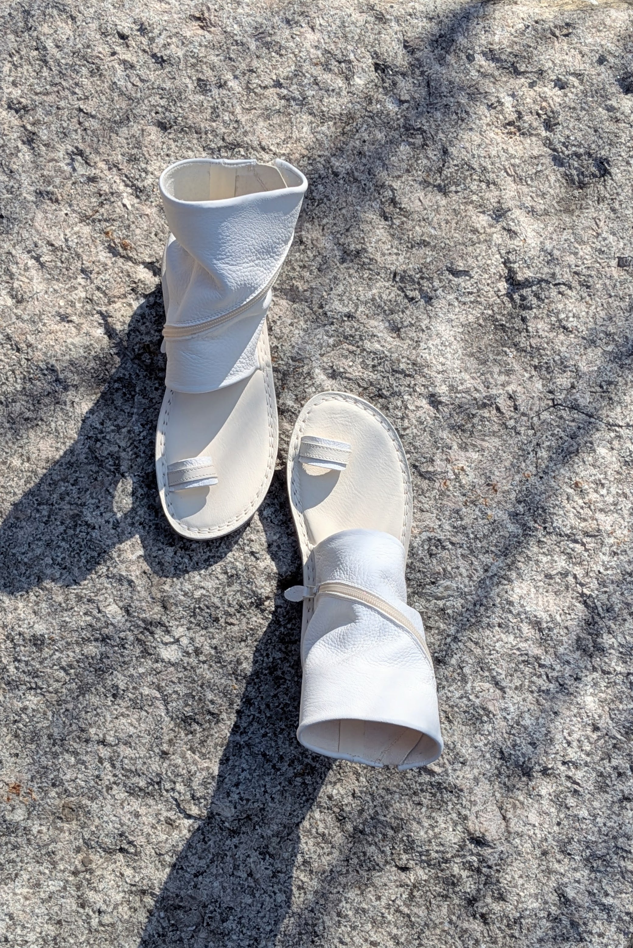 Trippen Sandals - Elevate - Thong - Flat- Off White