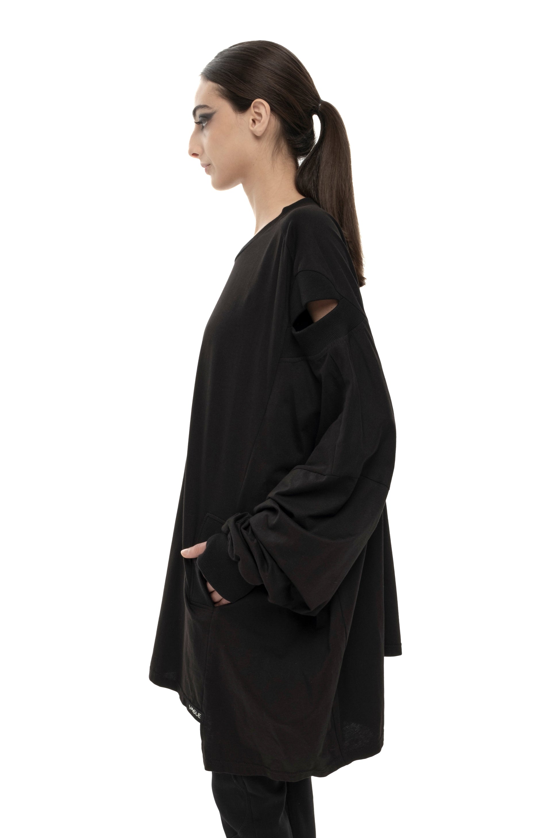UNISEX GURJAANI TOP