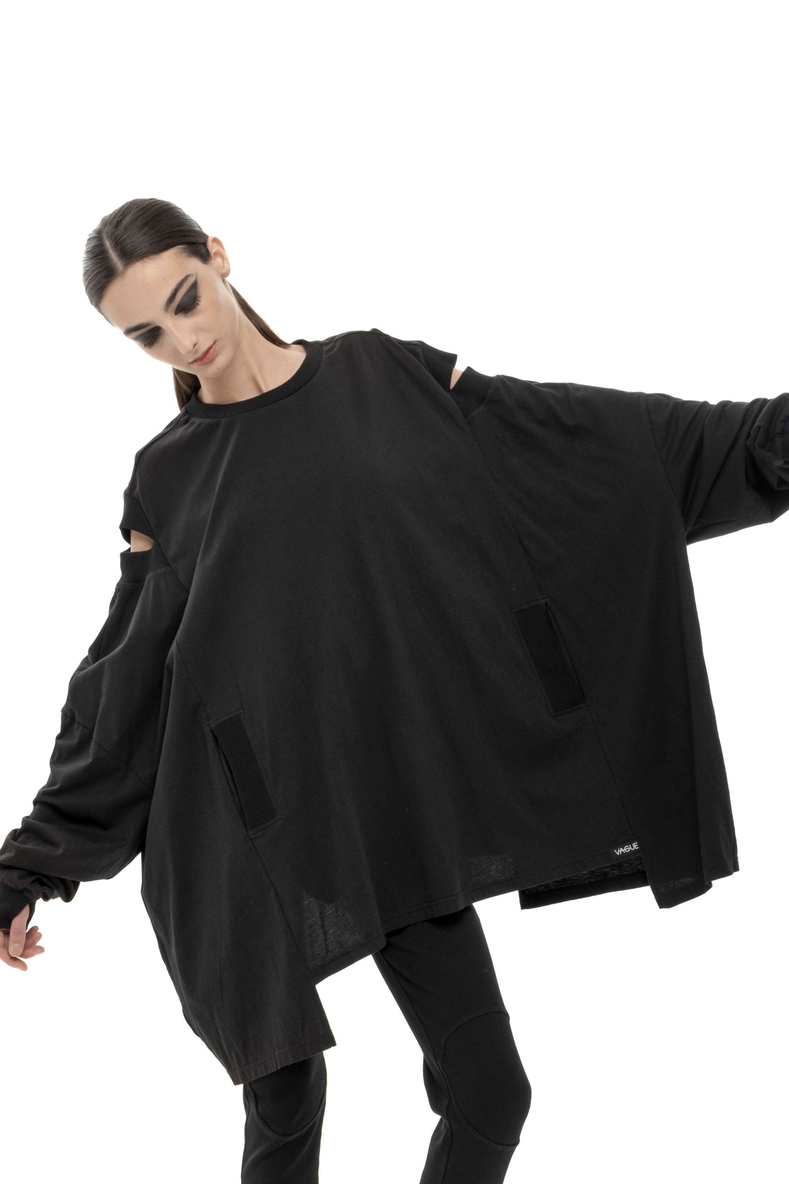 UNISEX_GURJAANI_TOP