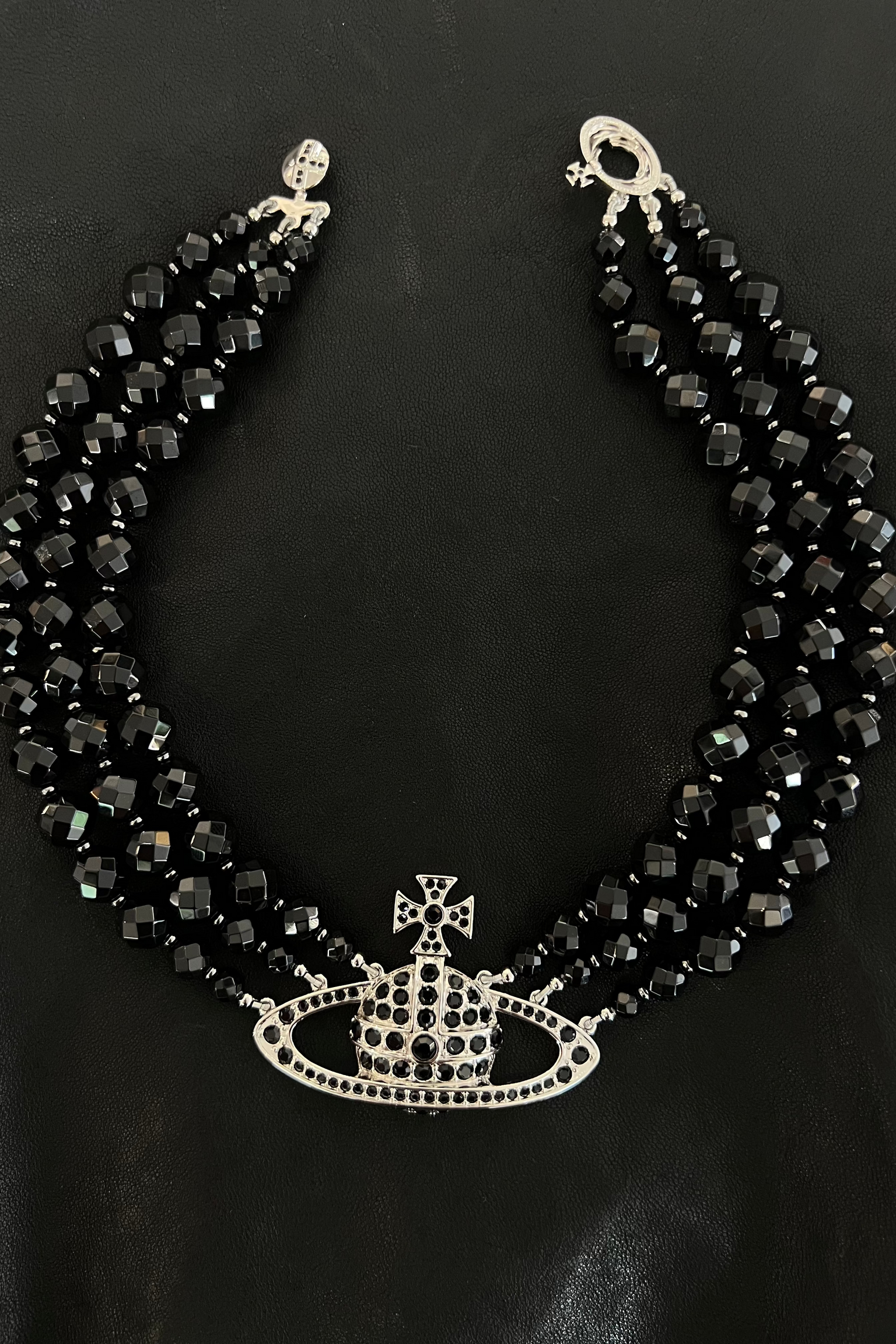 VIVIENNE WESTWOOD MESSALINE 3 ROW CHOKER BLACK AGATE LARGE ORB