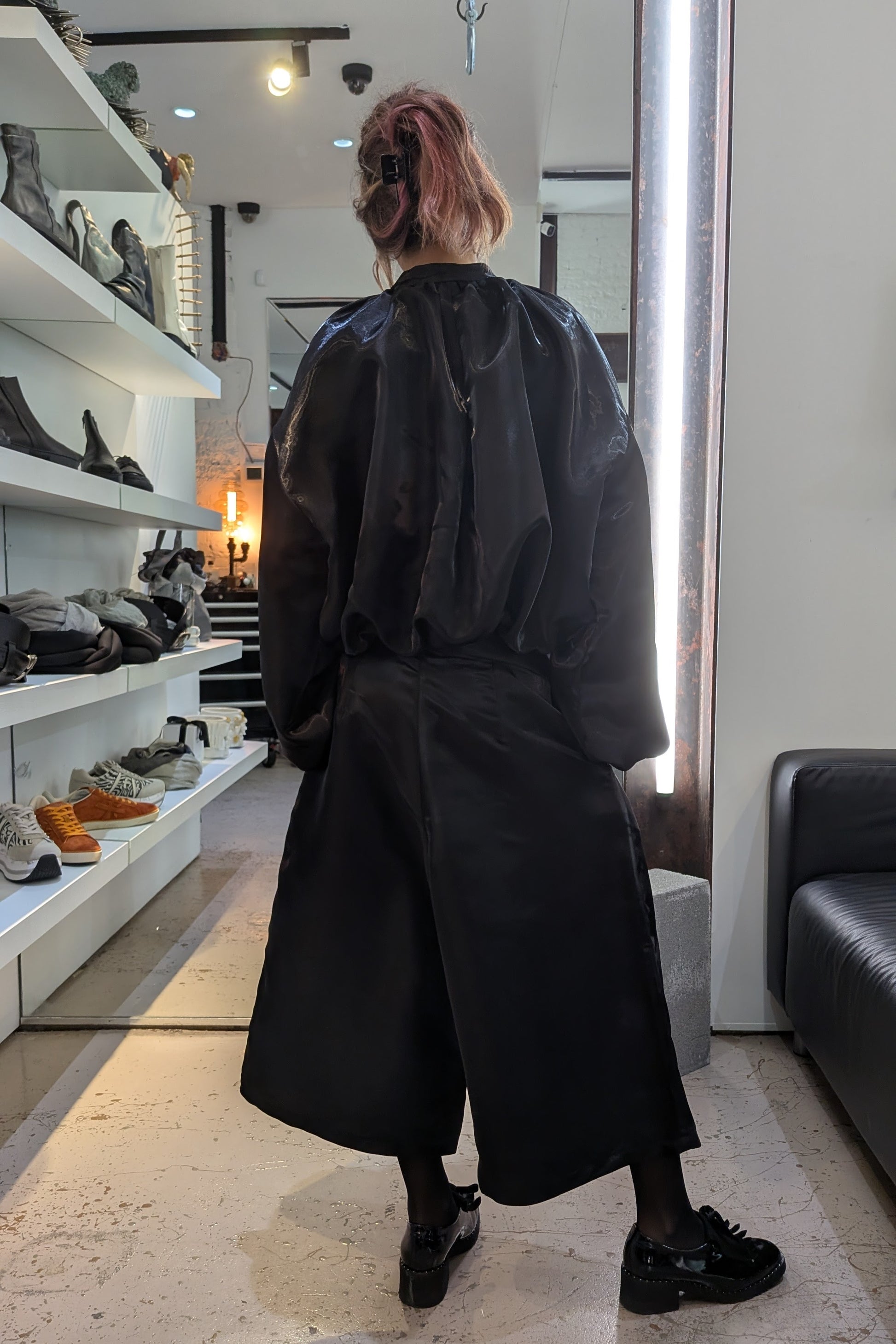 Vague black short pants liquid metal unisex