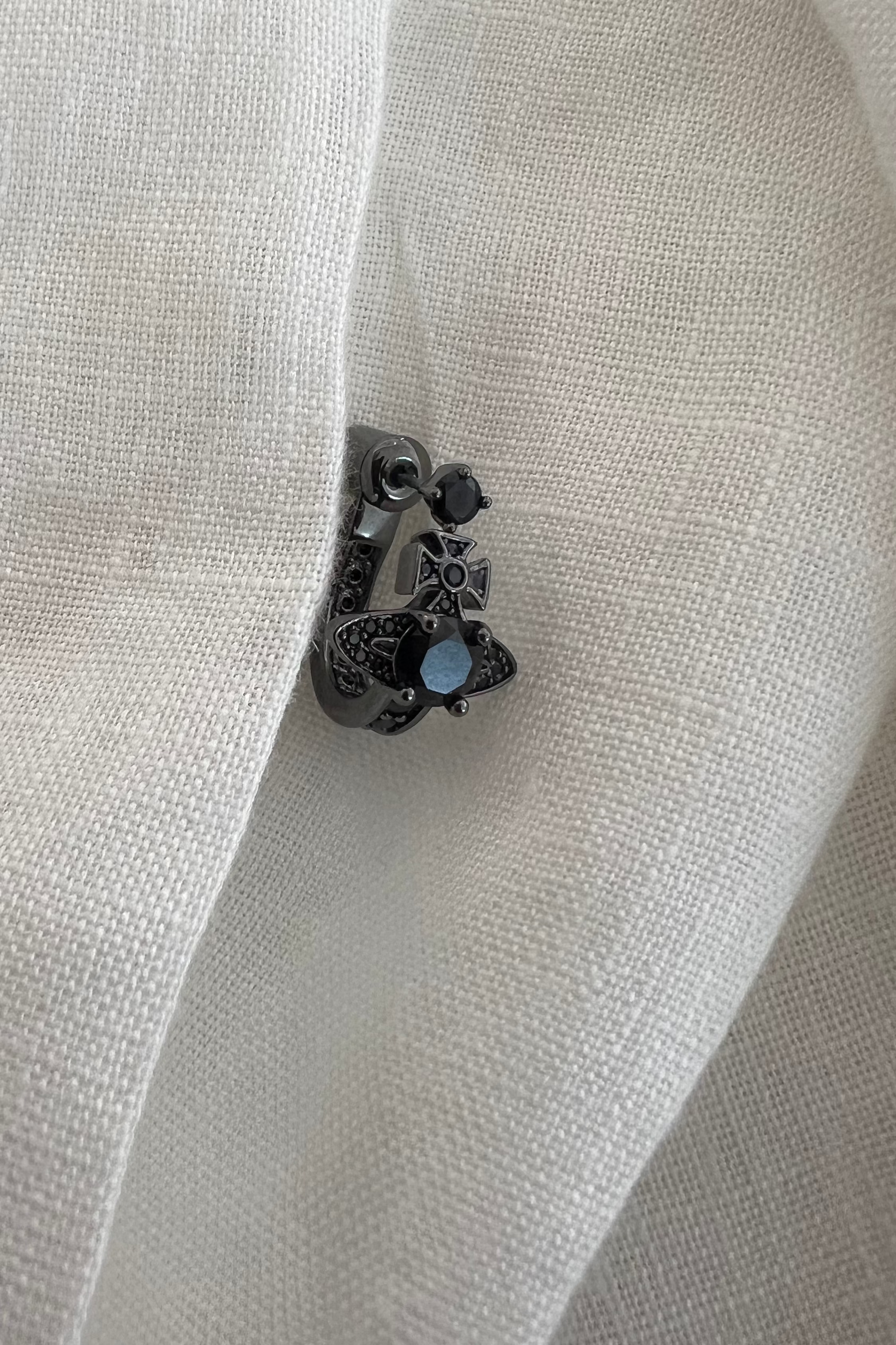 Vivienne Westwood Matenia single earring