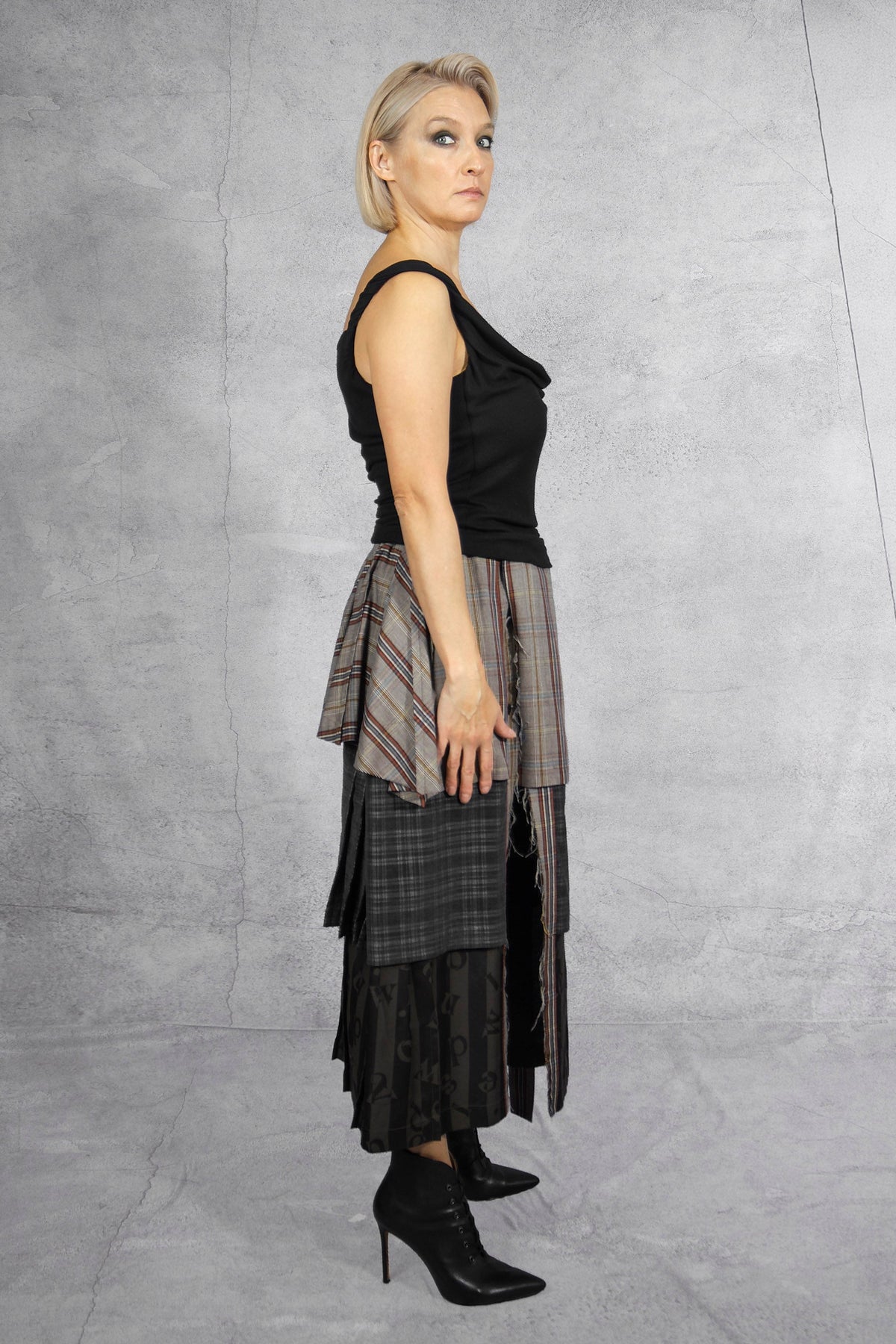 Vivienne Westwood Meghan Kilt skirt - wrap skirt -Midi