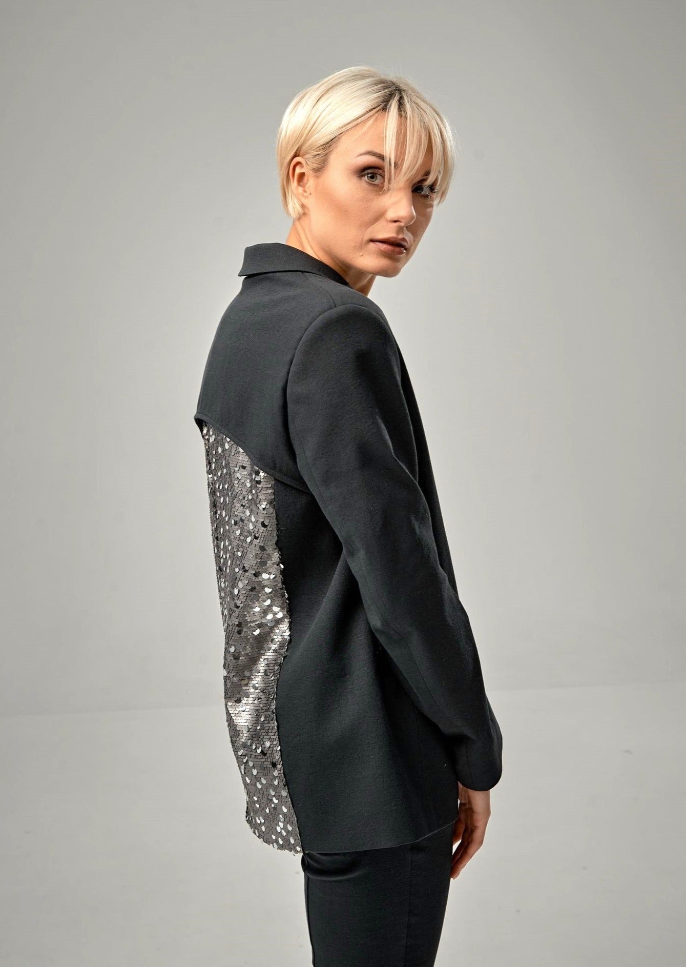 THE GLAM JACKET