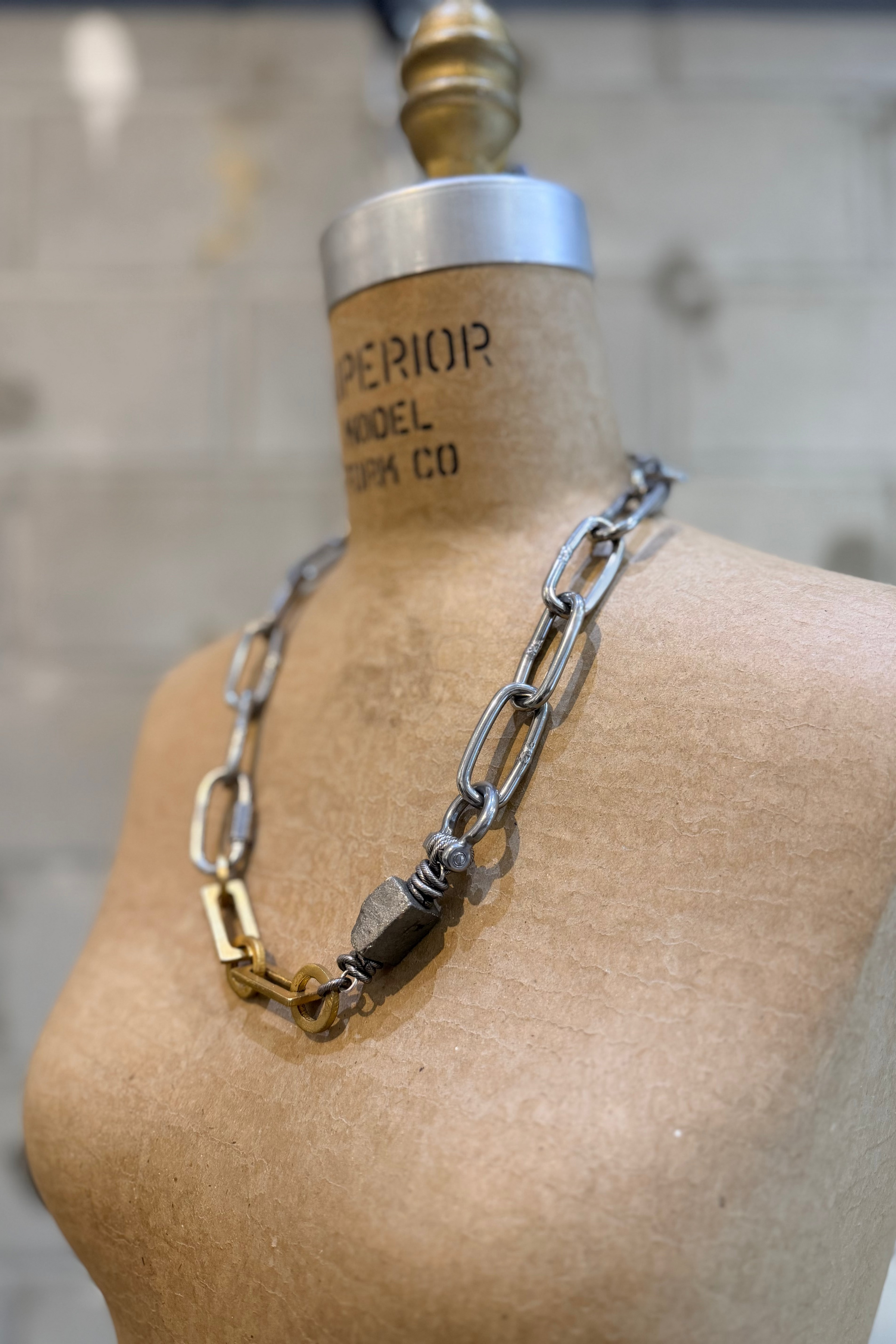 mya Lambrecht - Necklace - Unisex - Stainless steel - pyrite