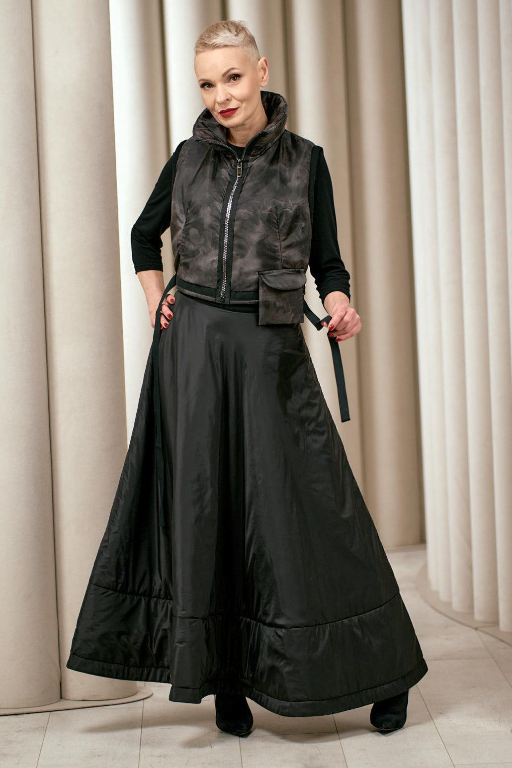 ny77 design - vest - puffer - cropped - Sumingashi