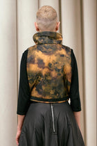 ny77 design - vest - puffer - cropped - Sumingashi