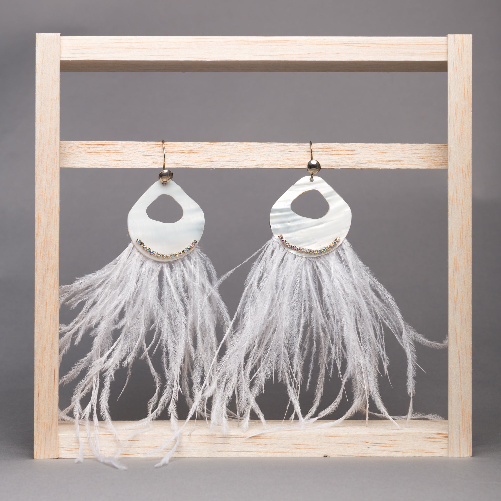 WHITE FEATHER EARRINGS