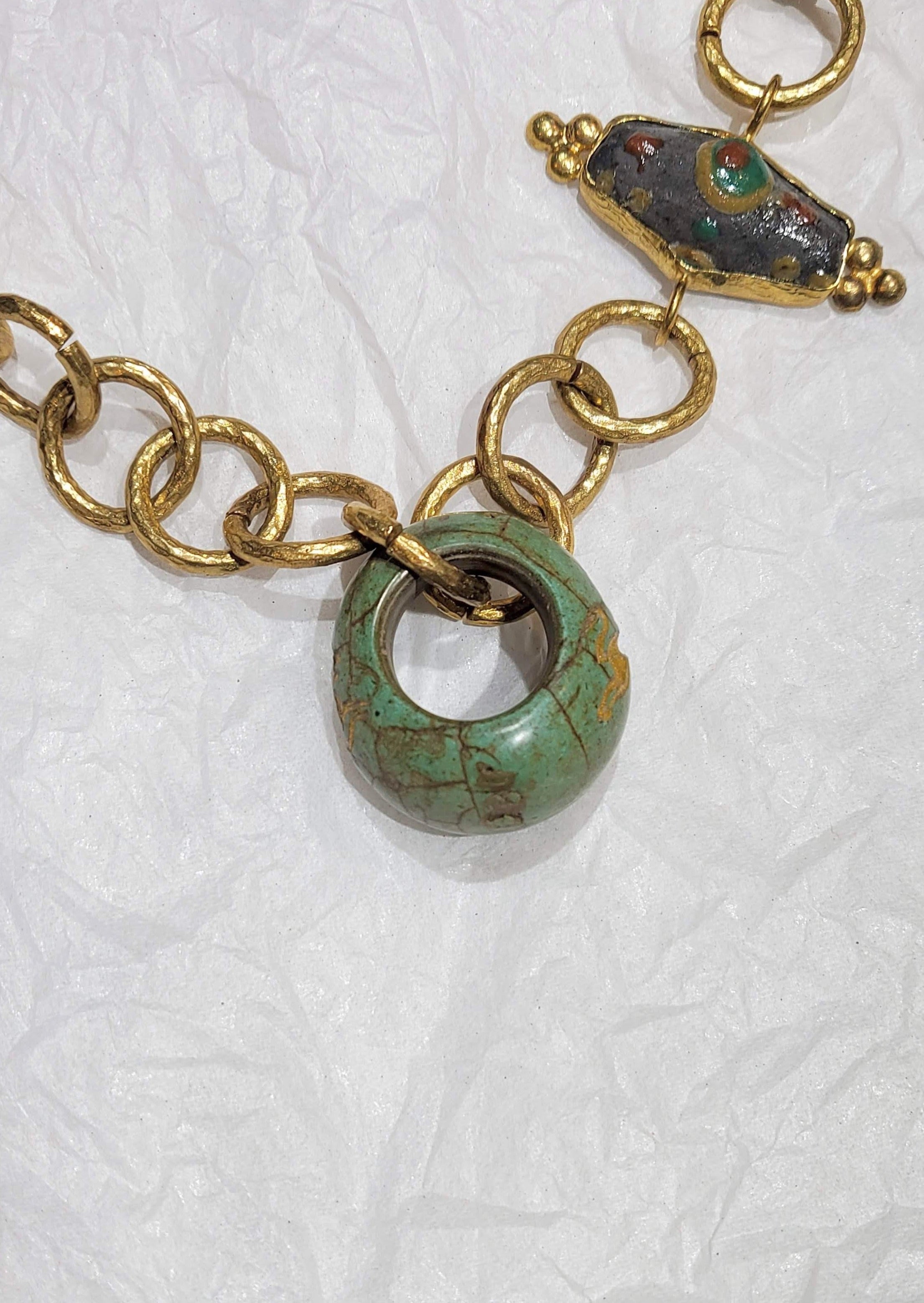 MILOS NECKLACE