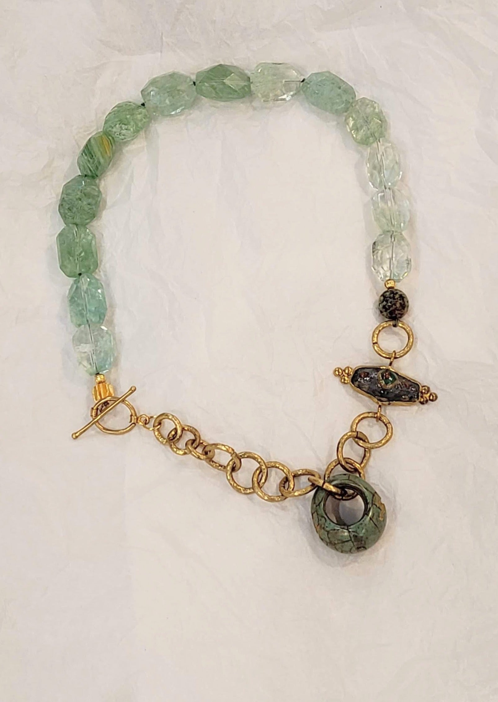 MILOS NECKLACE