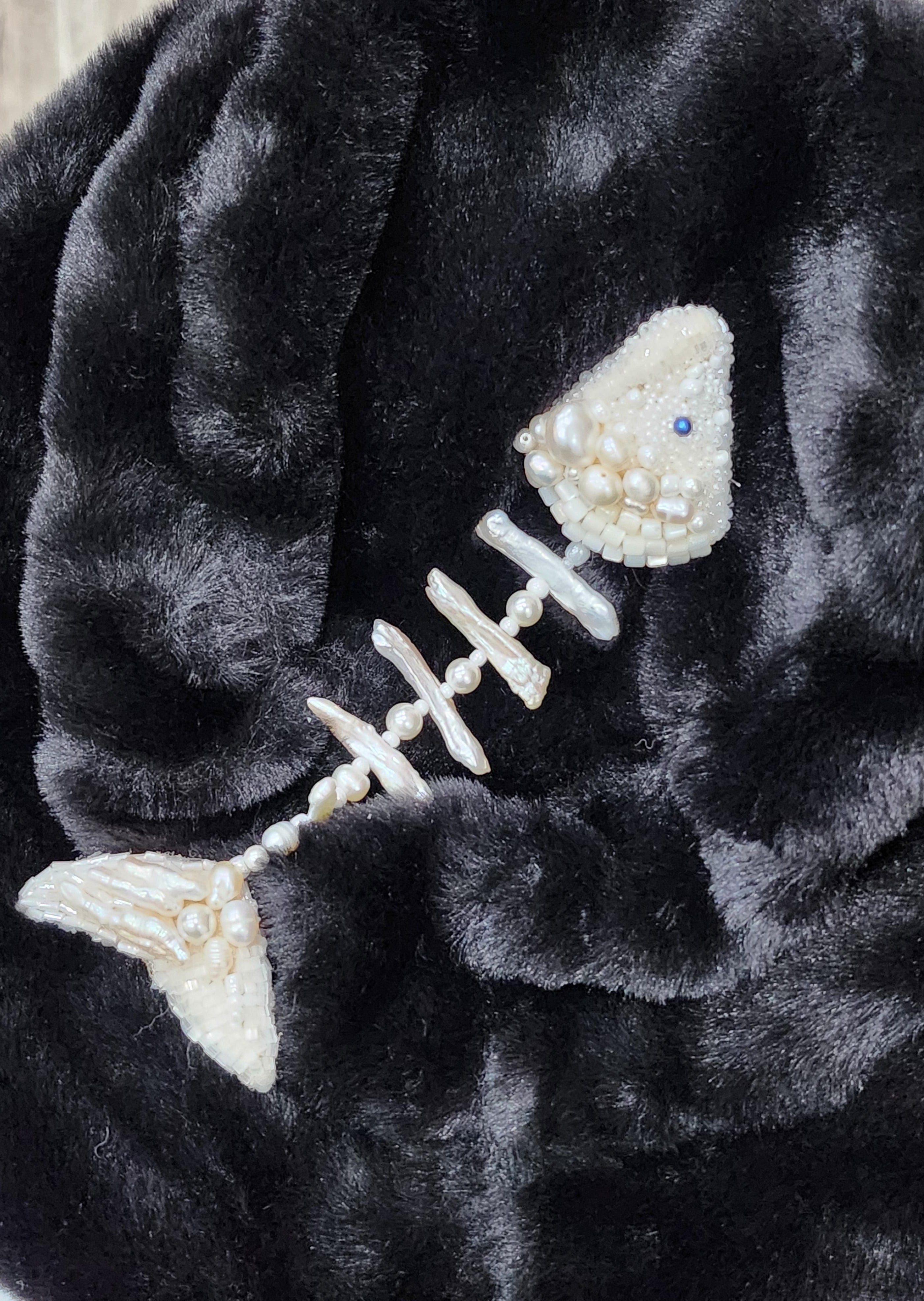 FISH SKELETON BROOCH