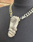 SCULPTURE NECKLACE