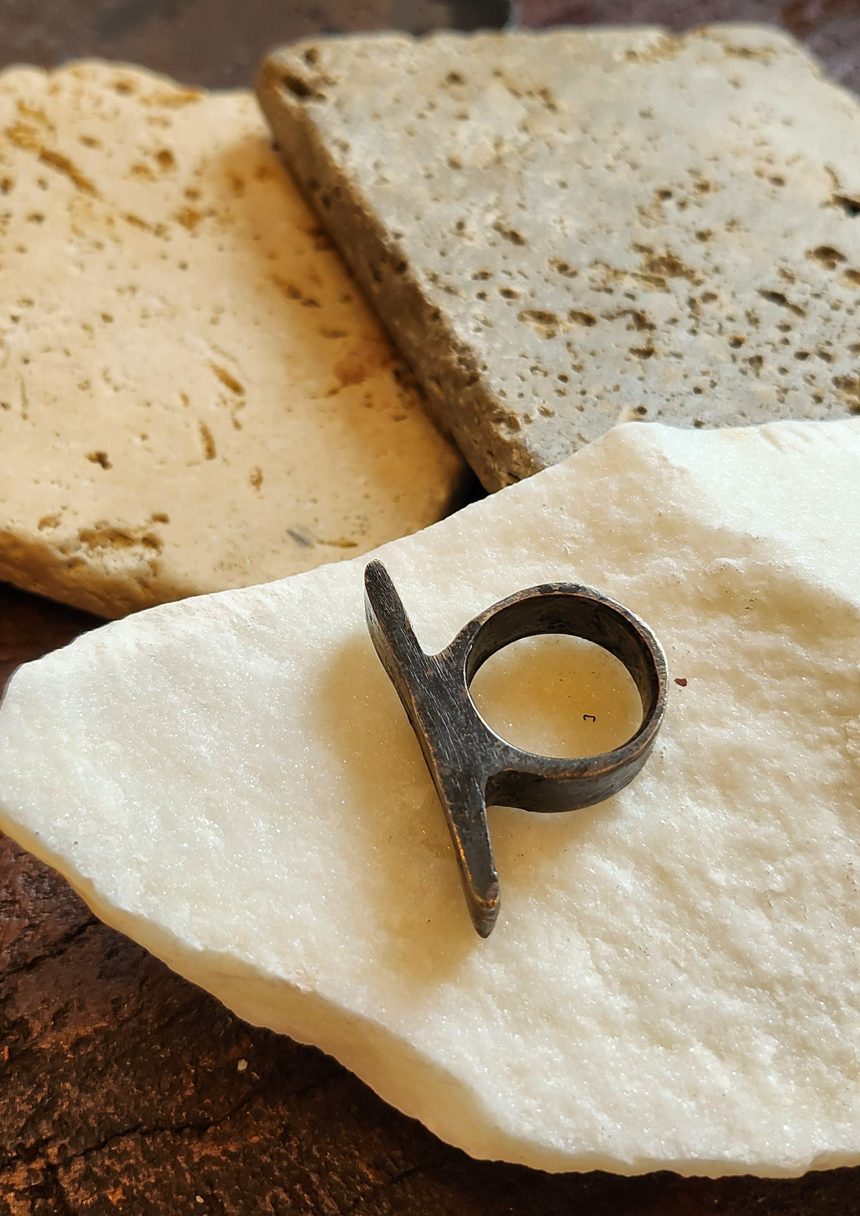 T-BAR RING