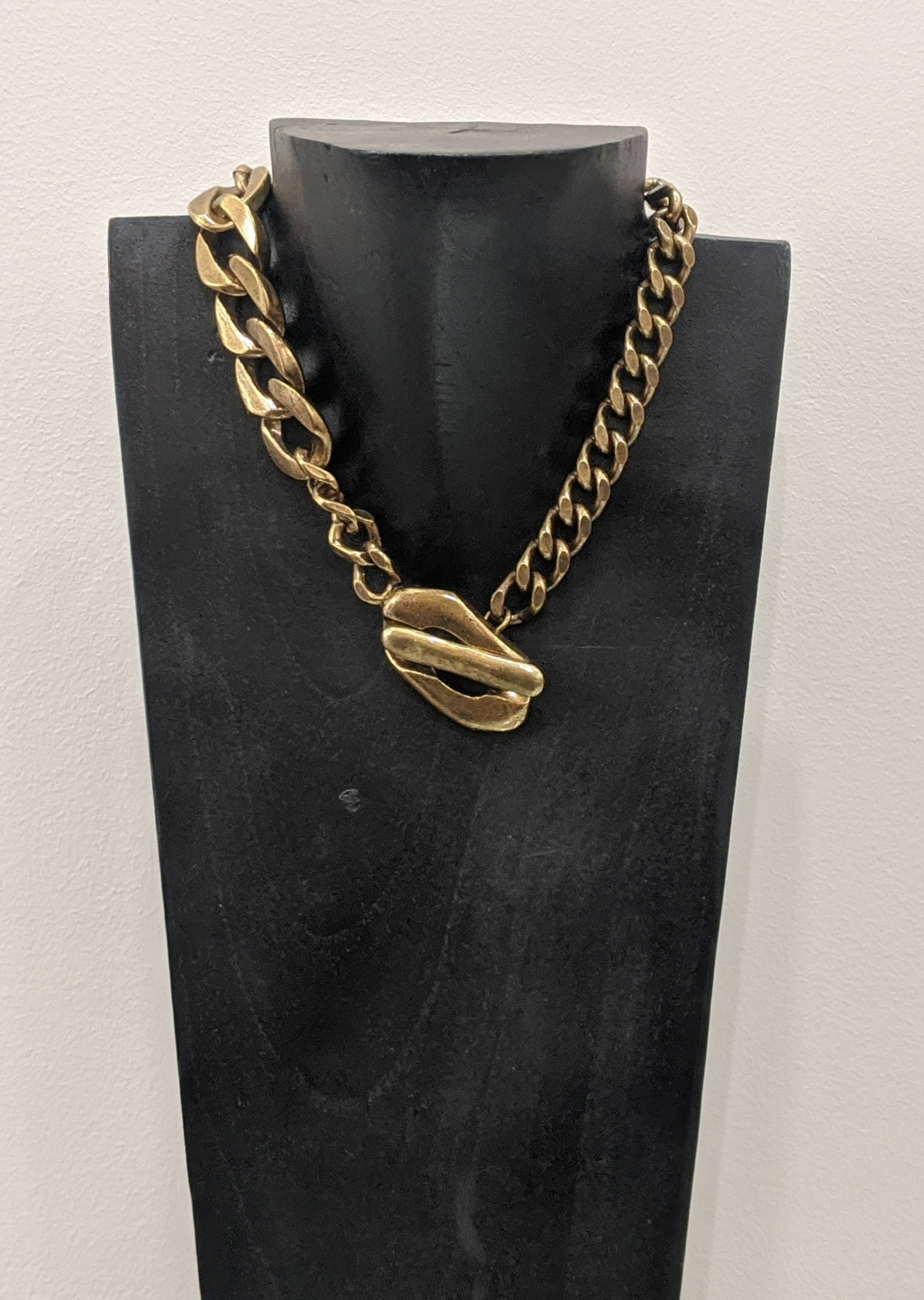 RICCI NECKLACE