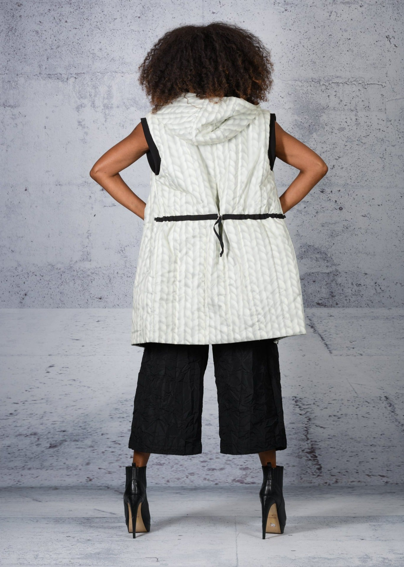 EDDA VEST